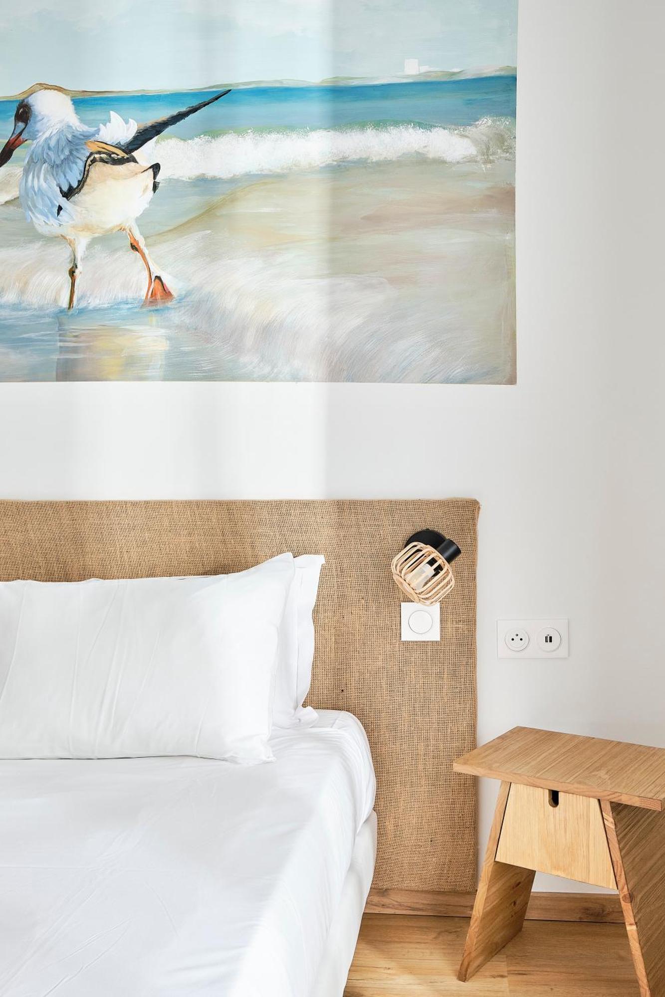 Artemia Aigues-Mortes - Hotel Avec Piscine Экстерьер фото