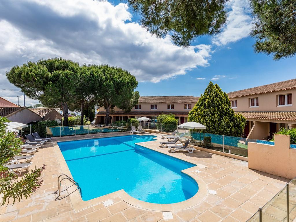 Artemia Aigues-Mortes - Hotel Avec Piscine Экстерьер фото