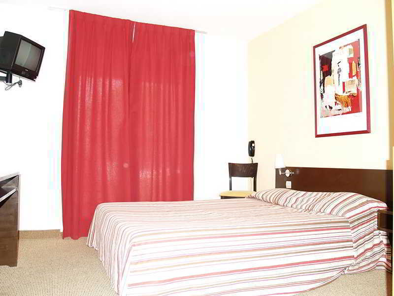Artemia Aigues-Mortes - Hotel Avec Piscine Экстерьер фото