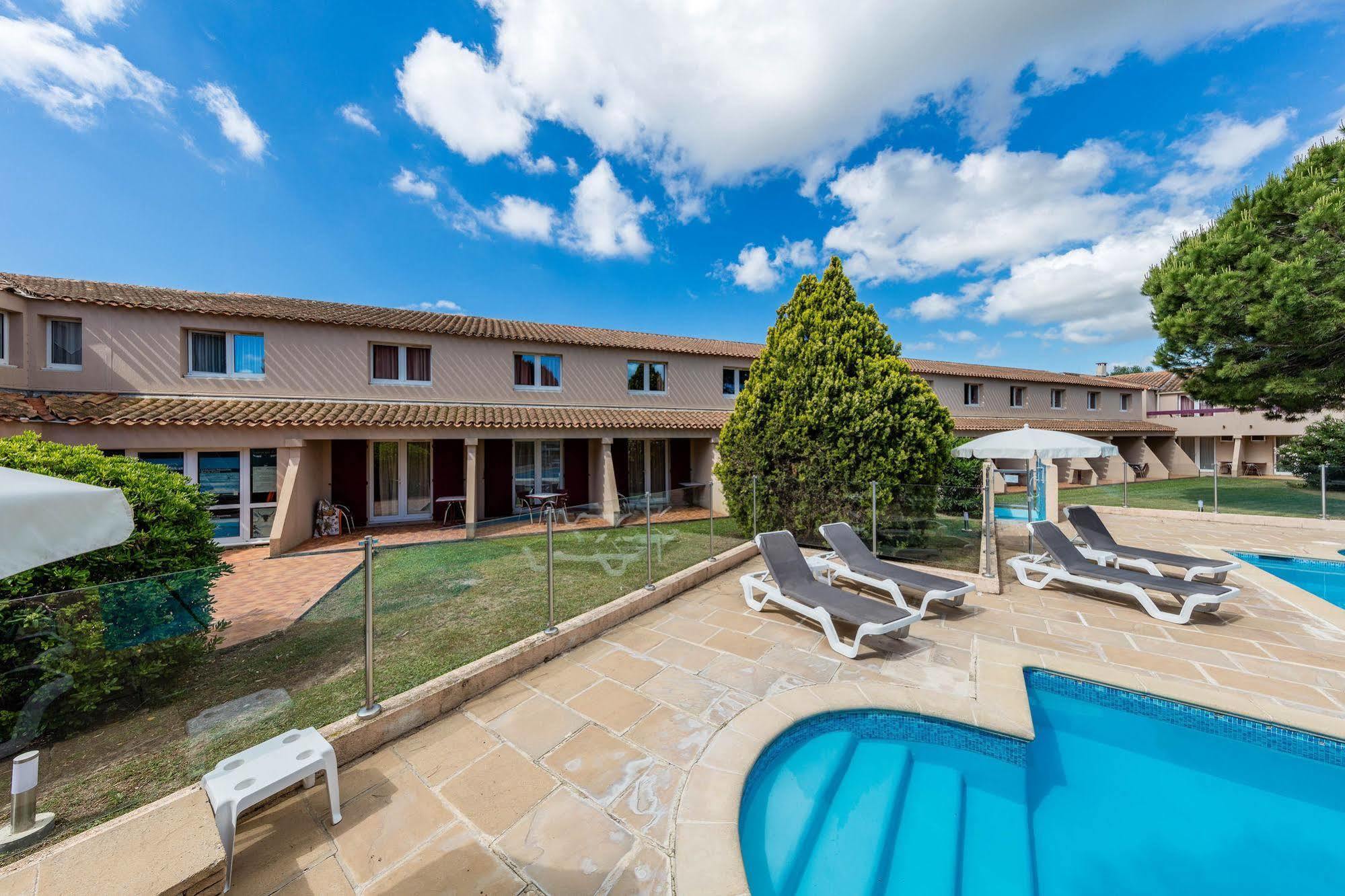 Artemia Aigues-Mortes - Hotel Avec Piscine Экстерьер фото