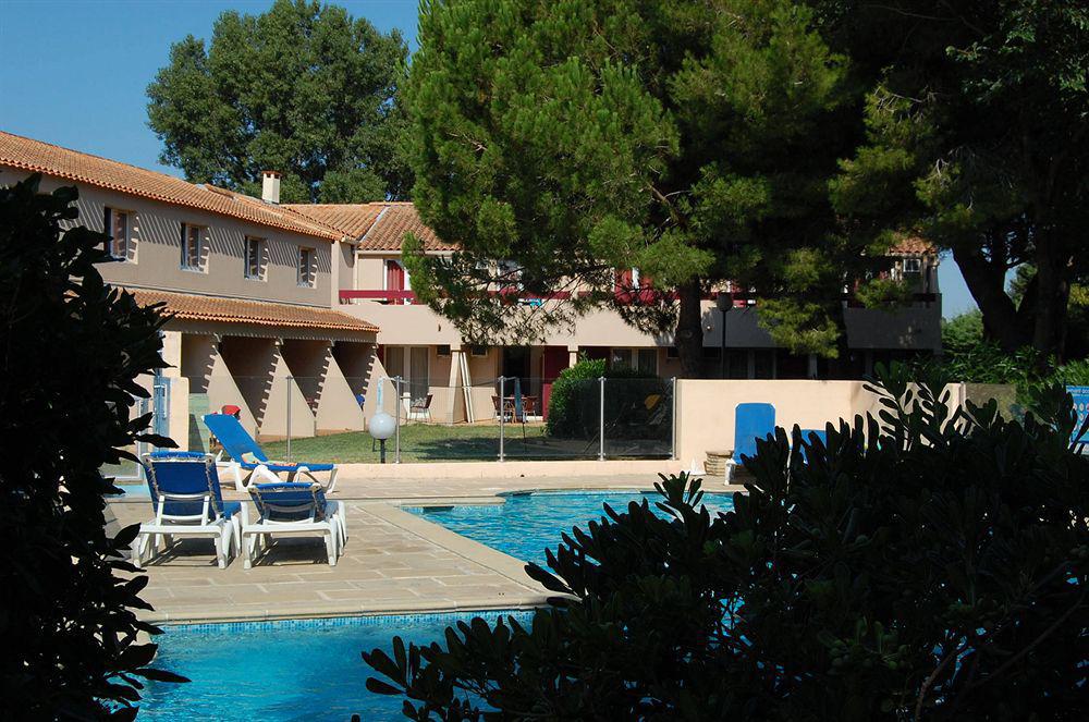 Artemia Aigues-Mortes - Hotel Avec Piscine Экстерьер фото
